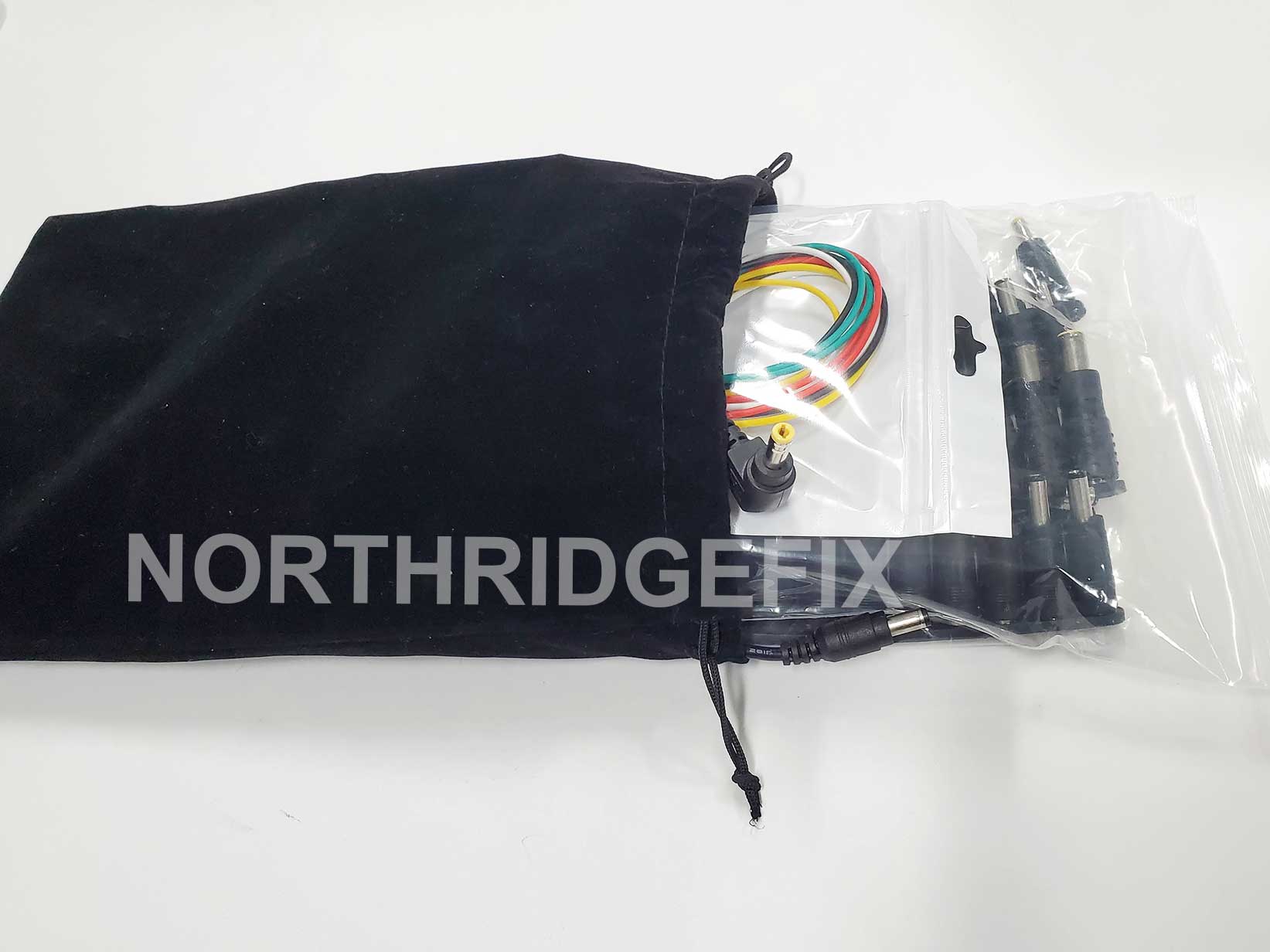 Universal Laptop and Electronics Charger set - NorthridgeFix Universal Laptop and Electronics Charger set - NorthridgeFix