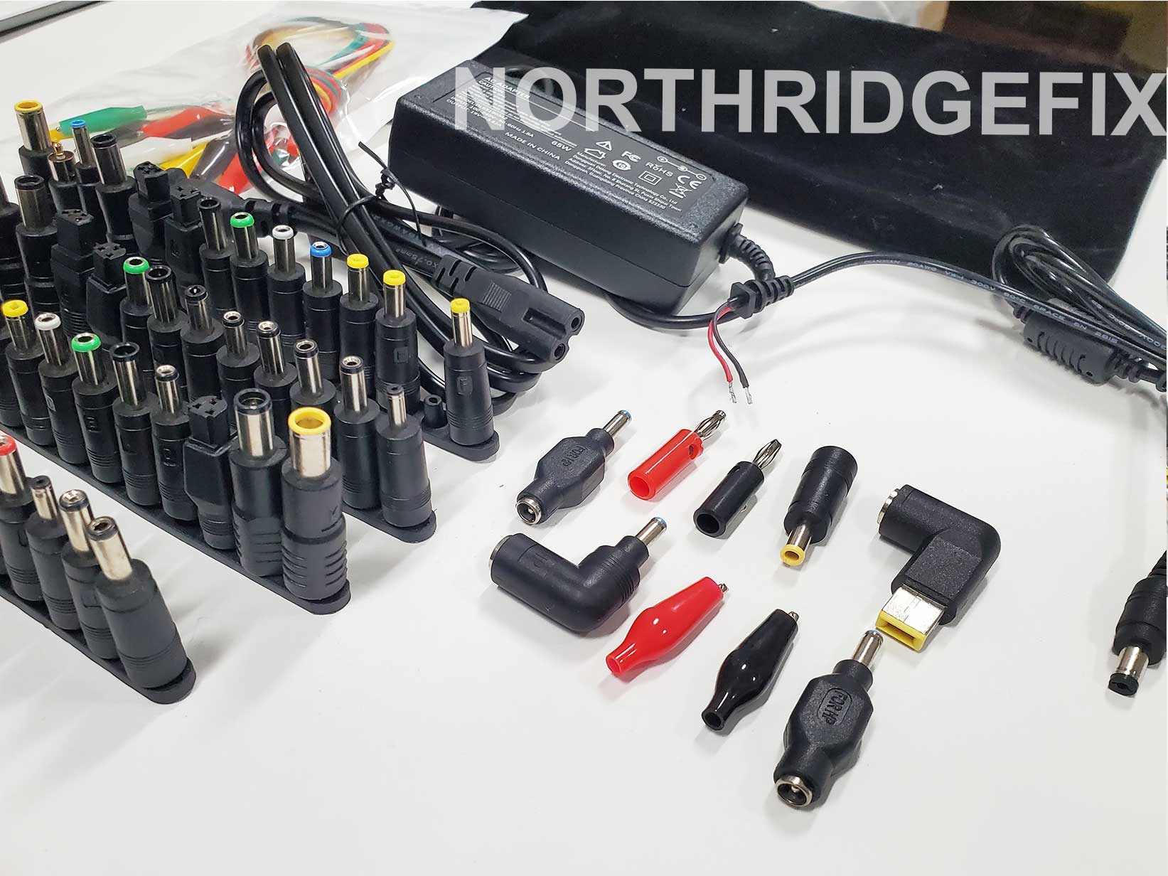 Universal Laptop and Electronics Charger set - NorthridgeFix Universal Laptop and Electronics Charger set - NorthridgeFix