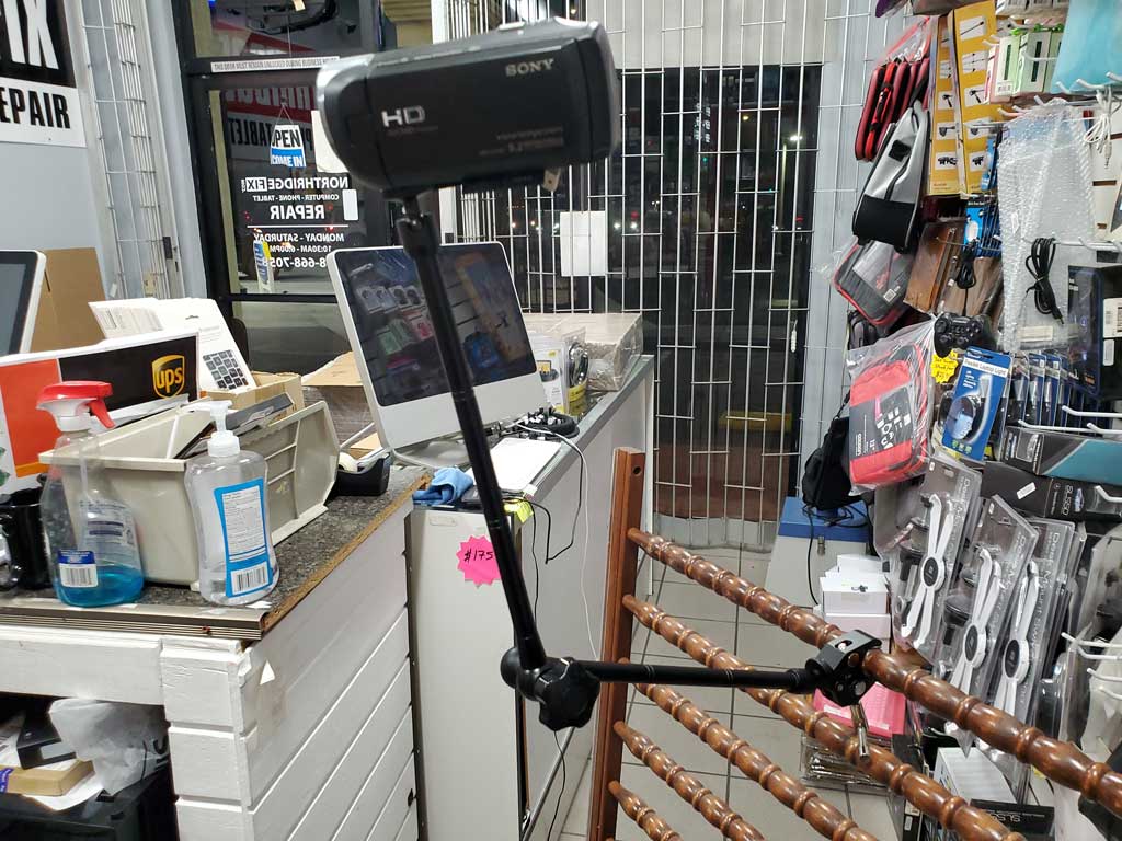 Adjustable Clamp Arm tripod stand for thermal camera and other devices Adjustable Clamp Arm tripod stand for thermal camera and other devices